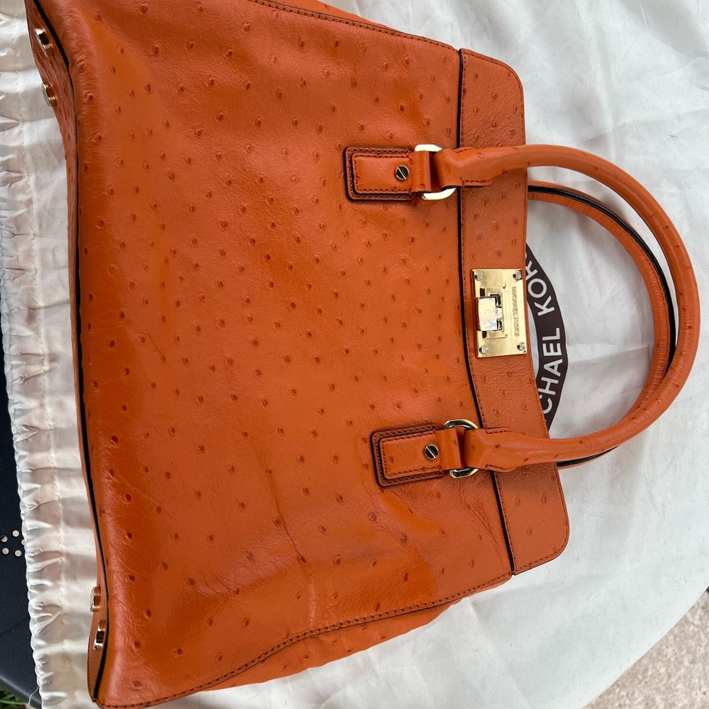 Authentic Michael Kors Handbag - image 3